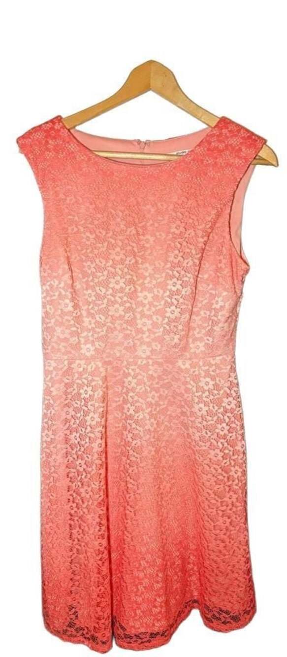 Studio One Coral Ombre Lace Dress, Size 10